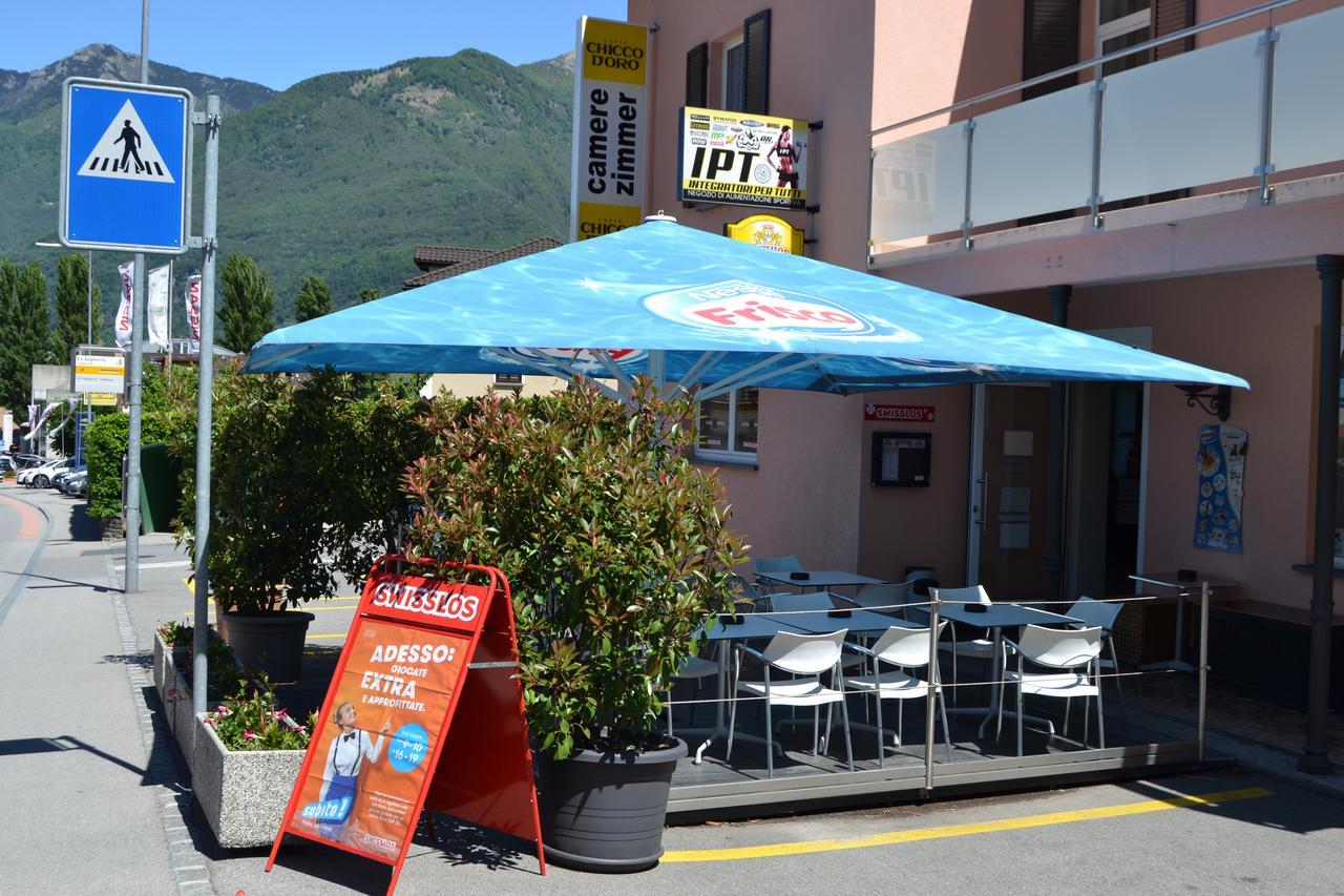 Osteria Centrale Cadenazzo ภายนอก รูปภาพ