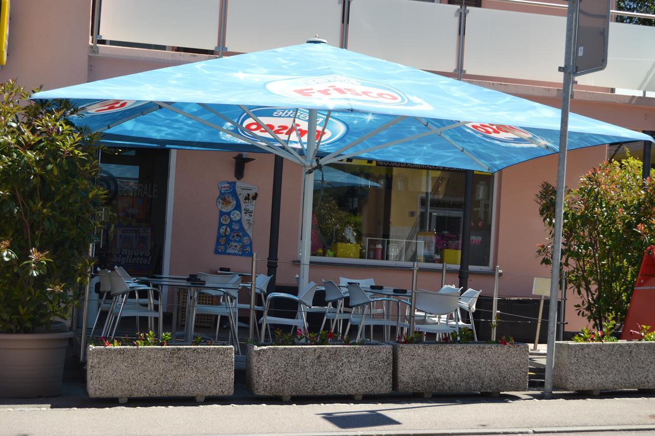 Osteria Centrale Cadenazzo ภายนอก รูปภาพ
